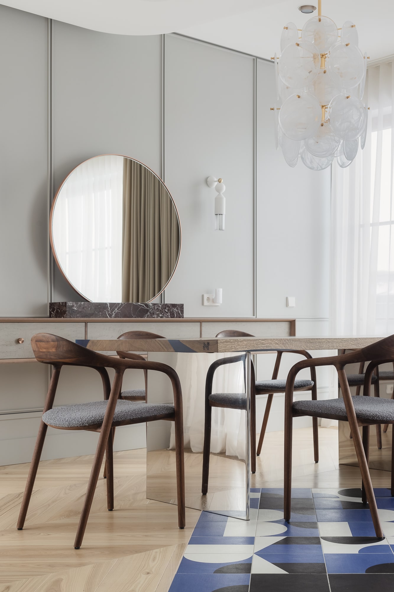 str8-apartment-in-riga