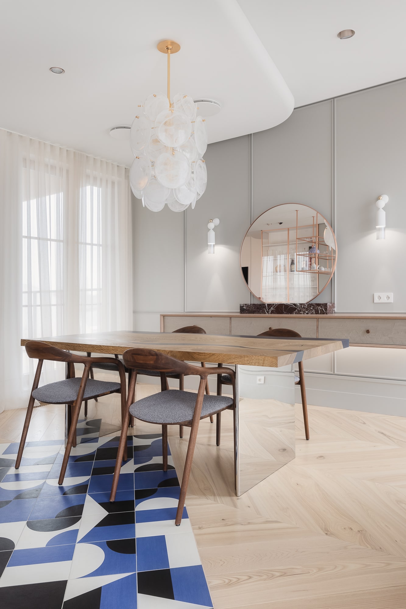 str8-apartment-in-riga